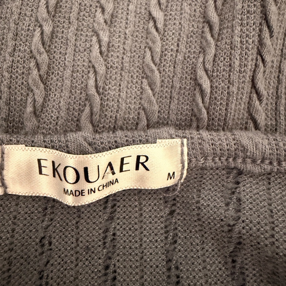 Women's Robe Set - Picture 4 of 5